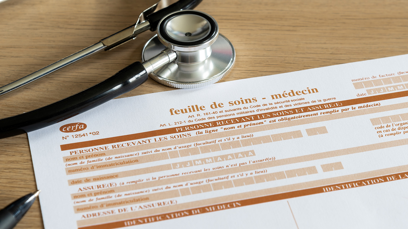 La France rappelée à l’ordre sur les congés payés et la maladie