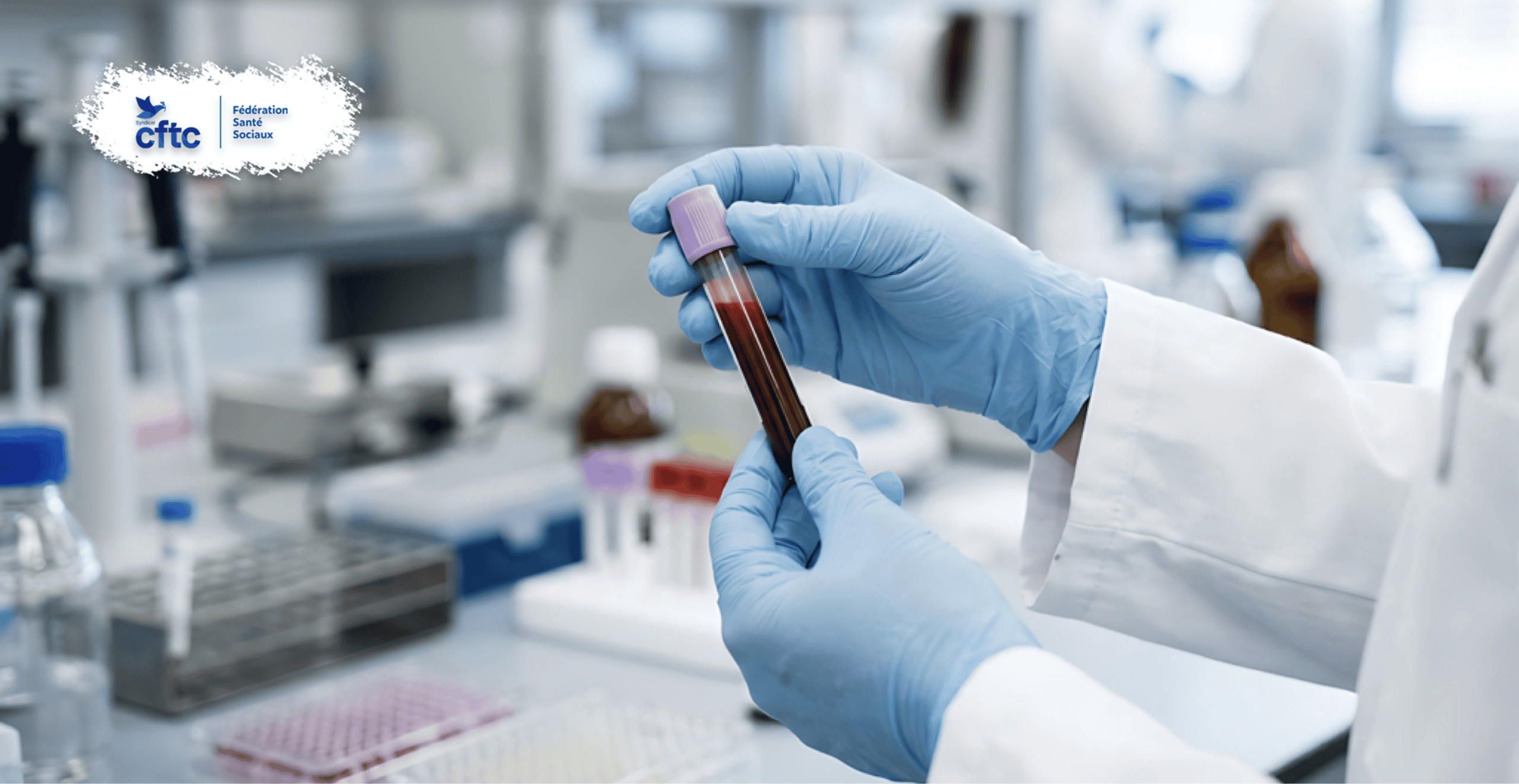 Laboratoires de biologie médicale : les nouveaux salaires minima sont étendus